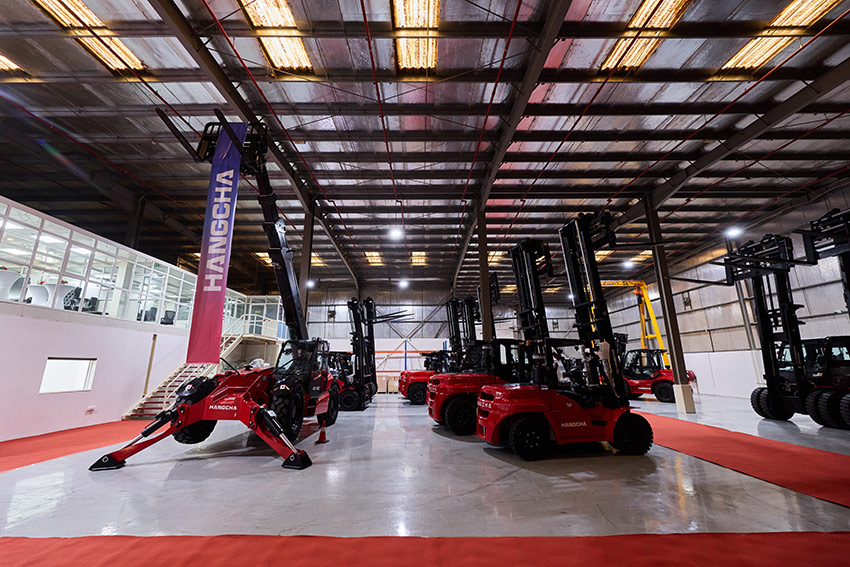 /uploads/image/2025/11/26/Grand-Opening-of-Hangcha-Middle-East-in-Dubai-08.jpg Grand-Opening-of-Hangcha-Middle-East-in-Dubai-08.jpg